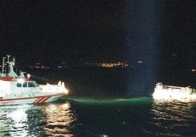Поблизу узбережжя Туреччини нафтовий танкер рф зіткнувся з катером