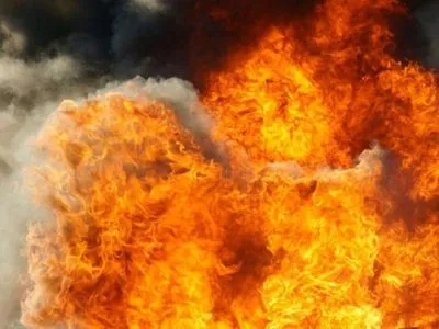 Ніч обіцяє бути гарячою: в Мелітополі повідомляють про вибухи