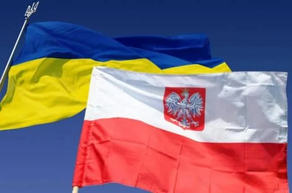 Украина и Польша построят трубопровод для экспорта украинского масла