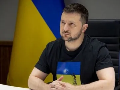 Зеленський закликав блогерів не оголошувати результати дій українських військових до офіційних повідомлень влади