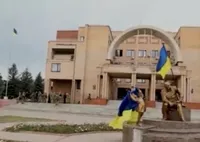 У зачистці Балаклії ставимо крапку: військові показали відео підняття прапору України