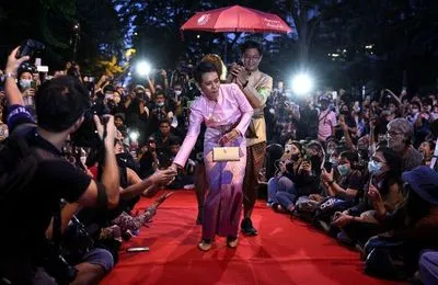 Активістка отримала два роки в'язниці за образу королеви Таїланду