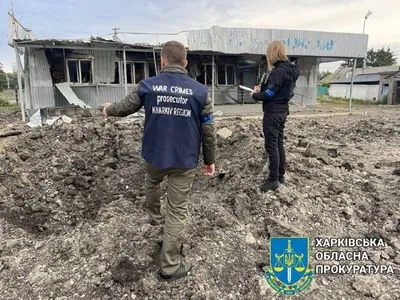 Последствия обстрелов Харьковщины: разрушены автовокзал, админздания и жилье