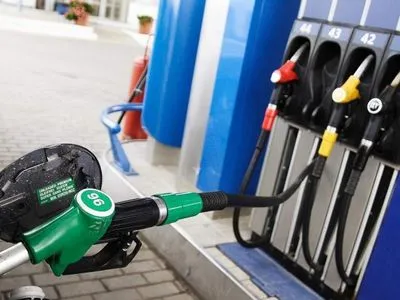 Як не нашкодити автомобілю: різниця між бензином стандартів Євро 3,4 і 5