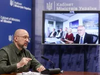 Шмигаль обговорив з главою ЄІБ участь у відновленні України
