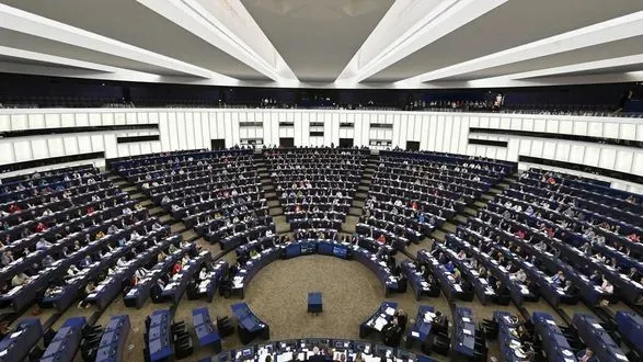 Європарламент заявив, що Угорщина більше не є "повною демократією"