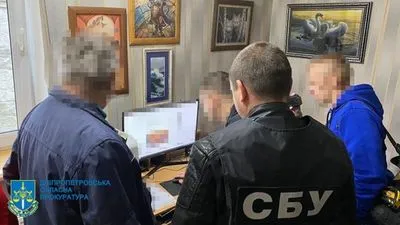 Підтримували ідеї "русского мира": поліція затримала двох колаборантів на Дніпропетровщині