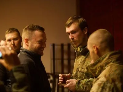 Большой обмен пленными: Украина вернула из плена 215 человек