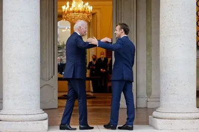 Білий дім оголосив про державний візит президента Франції Макрона 1 грудня на тлі суперечки про підводні човни