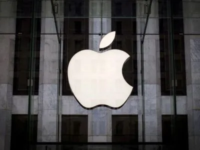 Apple відмовляється від збільшення виробництва iPhone після падіння попиту