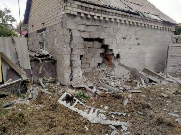 росіяни обстрілюють Донеччину по всій лінії фронту: голова ОВА показав нові руйнування