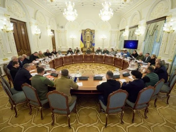 Зеленский провел СНБО: обсудили пути противодействия попыткам аннексии россией украинских территорий