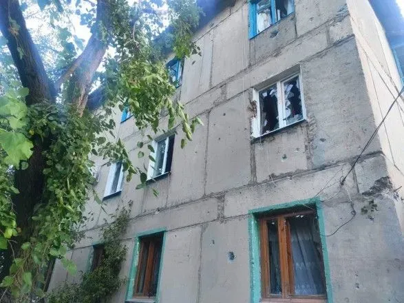 Ночью россияне активно вели огонь на двух направлениях в Донецкой области: есть раненый
