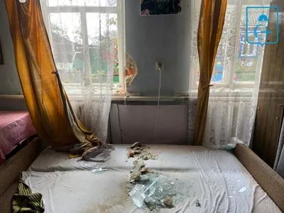 Сумська область: окупанти із САУ обстріляли будинки мирних мешканців