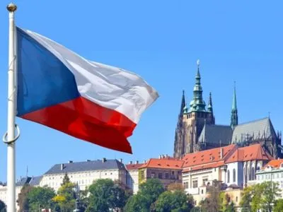 Чехія закликала своїх громадян уникати поїздок в росію