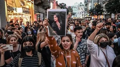 На протестах в Ірані загинуло 133 людини