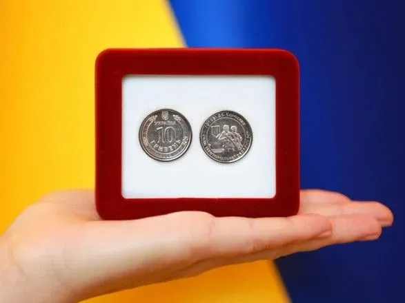 В Україні ввели в обіг ще одну монету на честь ЗСУ - присвячену територіальній обороні