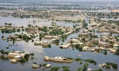 Катастрофа, що не має аналогів: в Пакистану закінчилися гроші на відновлення після повені