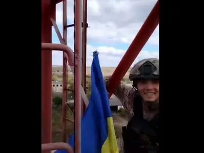 Херсонщина: в селе Давыдов Брод подняли украинский флаг