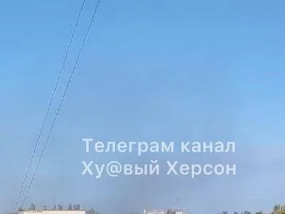 У Херсоні "бавовна": окупанти заявили про обстріл Антонівського моста