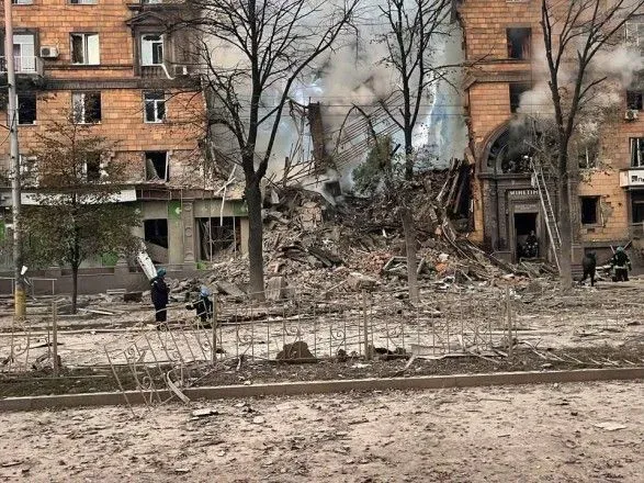 Вражеская атака на Запорожье: в мэрии сообщили о 10 пострадавших