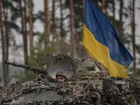 Украинские защитники уничтожили почти 60 оккупантов, 9 танков и 17 единиц авто-бронетехники врага