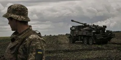 Францію розкритикували за постачання зброї Україні