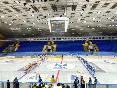 В Україні стартував XXXI чемпіонат з хокею