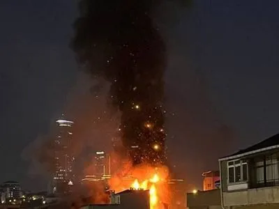 Мощный взрыв прогремел в Стамбуле