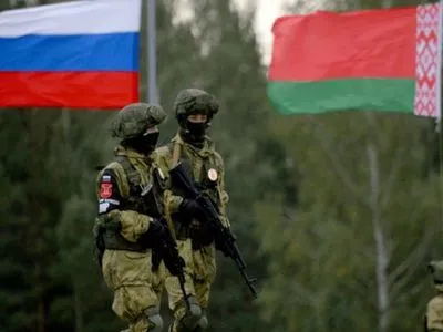 "Не провокуйте нас - ми з вами воювати не збираємося": міністр оборони білорусі звернувся до України