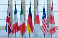 Зеленский присоединился к Байдену и другим лидерам G7 на онлайн-встрече - СМИ