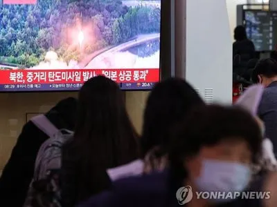 КНДР запустила балістичну ракету та підняла військові літаки біля кордону з Південною Кореєю