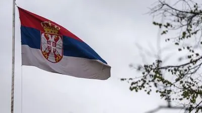 Сербия закрывает посольство в Украине