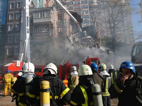 Атака дронов на Киев: 16 семей потеряли квартиры, дом восстановлению не подлежит