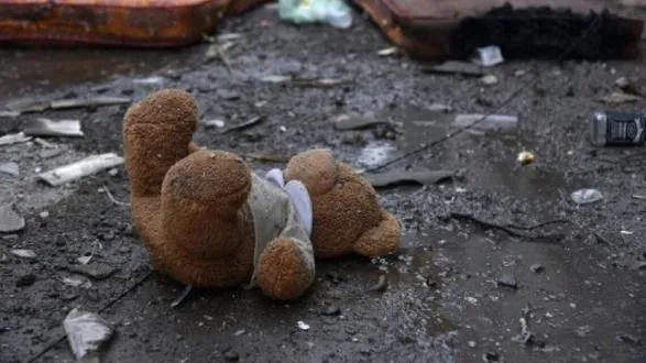 От рук российских оккупантов в Украине погибло уже 425 детей