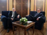 Берлусконі заявив, що листувався з путіним "приємними листами"