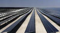Катар открыл первую солнечную электростанцию для обеспечения ЧМ по футболу