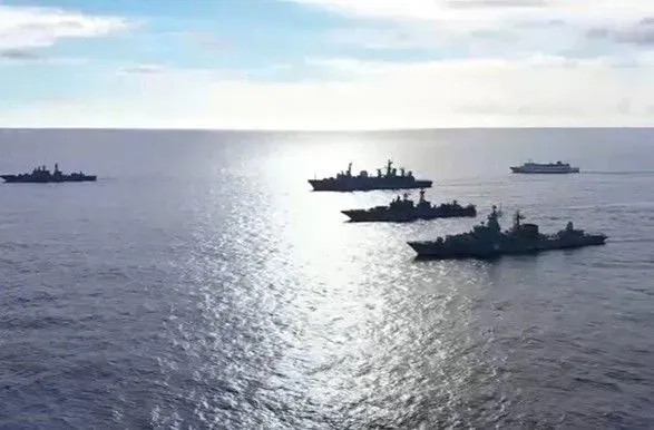 Угруповання ворога в Чорному морі - 9 кораблів та катерів