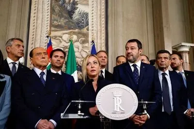 Новий прем'єр Італії представила перших міністрів