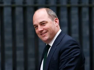 Министр обороны Британии Уоллес исключил борьбу за премьерство: готов поддержать Джонсона