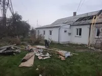 Від обстрілів у Луцьку постраждало 12 будинків, в 7 будинках пошкоджена покрівля