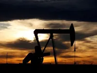 США планують продаж ще 14 млн барелів нафти зі стратегічного резерву для врегулювання цін на паливо