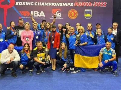 Збірна України стала другою на жіночому чемпіонаті з боксу в Європі