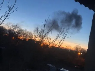 В Иркутске на частный дом упал военный самолет