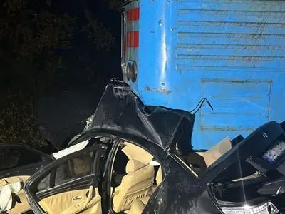На Львівщині авто зіткнулося з електричкою: загинуло двоє людей