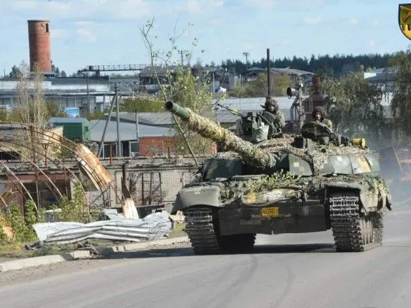 ЗСУ відбили атаки росіян у районах 6 населених пунктів на Донеччині та збили 2 гелікоптери – Генштаб