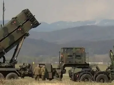 Шольц пообещал отправить Украине еще три системы ПВО IRIS-T как можно скорее