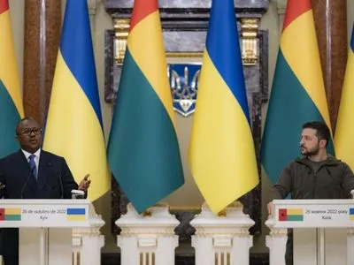 Спрощення виходу українського бізнесу на африканські ринки: Зеленський поговорив із президентом Гвінеї-Бісау