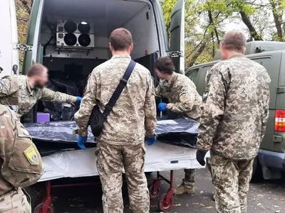 В Киев доставили еще 27 тел украинских защитников из оккупированного Мариуполя