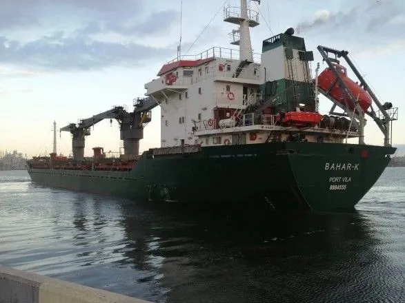 ООН, Киев и Анкара сообщили РФ: в понедельник по Черному морю продолжат движение 14 торговых кораблей